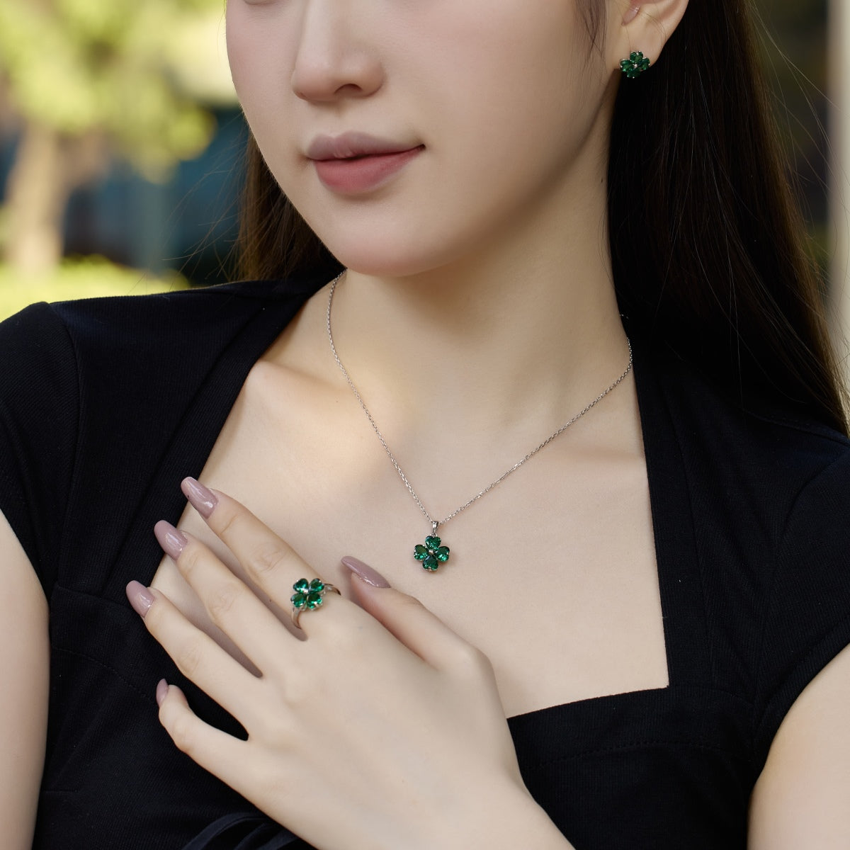 [Oramore Jewelry]Heart-Shaped Four-Leaf Clover Bead Necklace