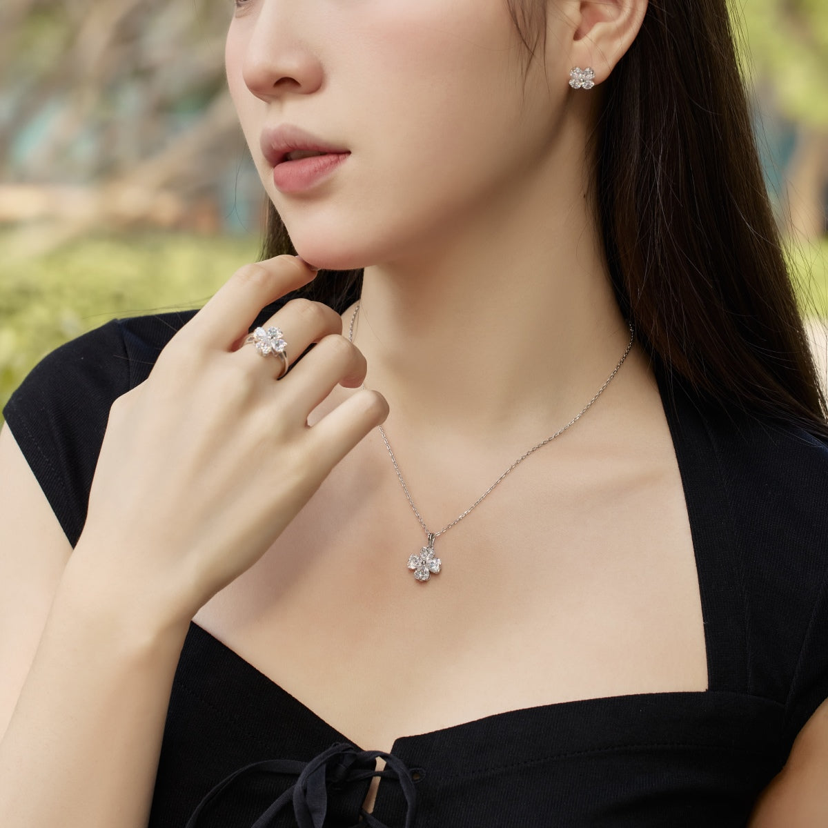[Oramore Jewelry]Heart-Shaped Four-Leaf Clover Bead Necklace