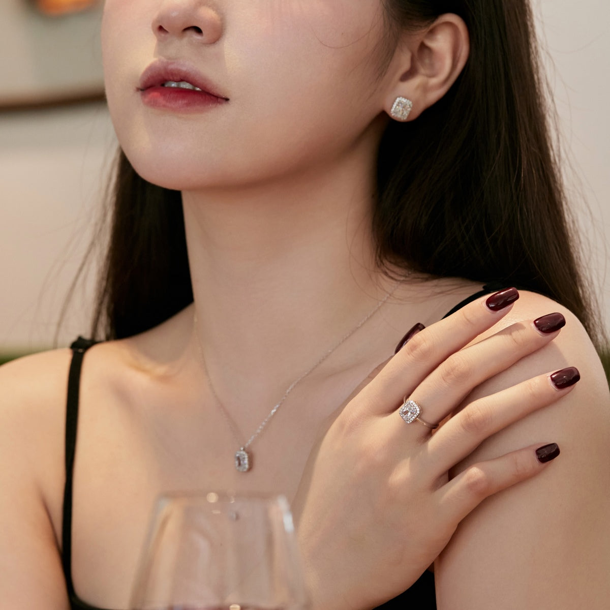 [Oramore Jewelry]1.0 Carat Luxurious Dainty Emerald Cut Daily Earrings