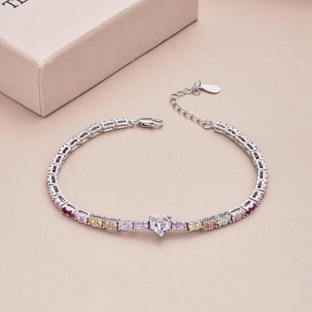[Oramore Jewelry]Delicate Romantic Heart Shape Lover Bracelet
