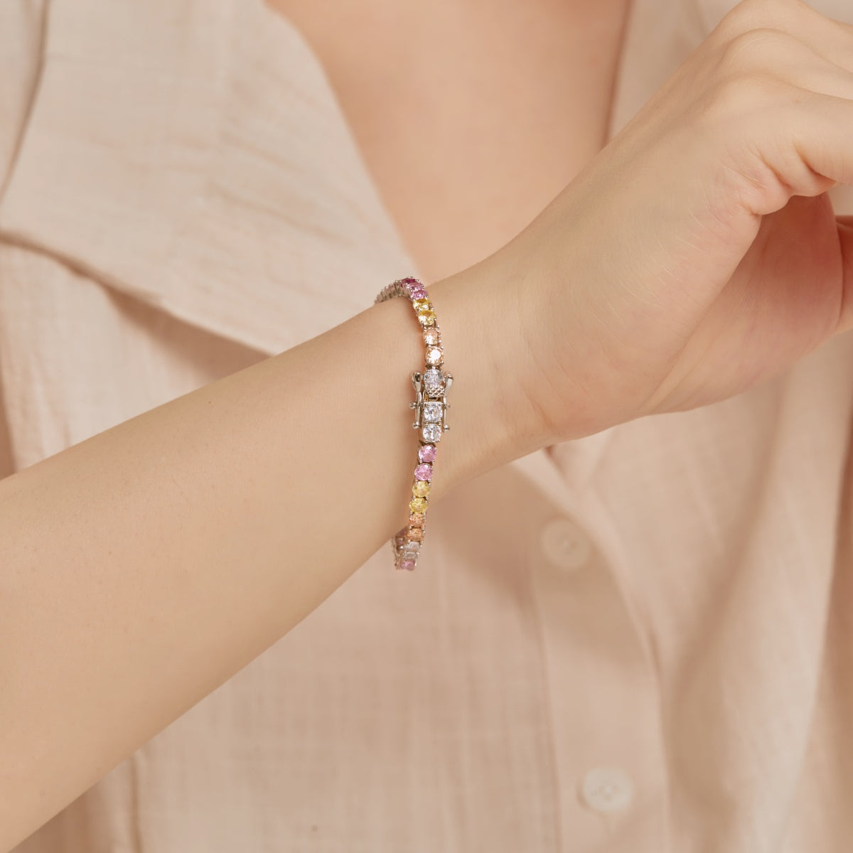 [Oramore Jewelry]Radiant Colorful Round Cut Tennis Bracelet