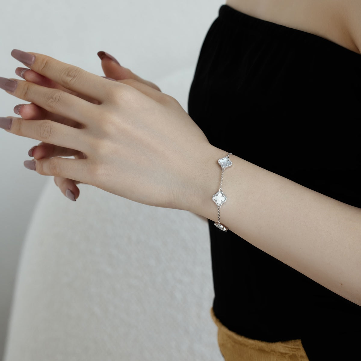 [Oramore Jewelry]Four-Leaf Clover Exquisite Bracelet