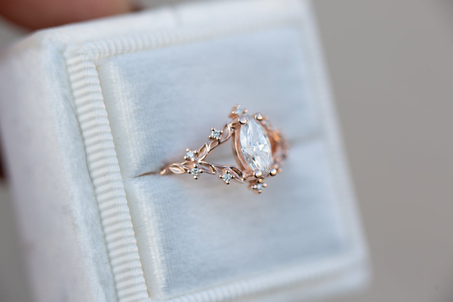 [Oramore Jewelry]Briar rose with marquise moissanite