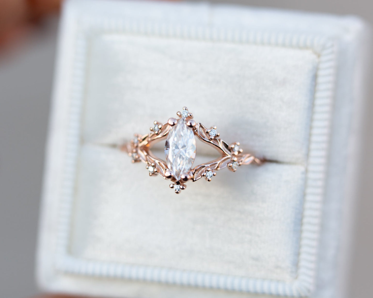 [Oramore Jewelry]Briar rose with marquise moissanite