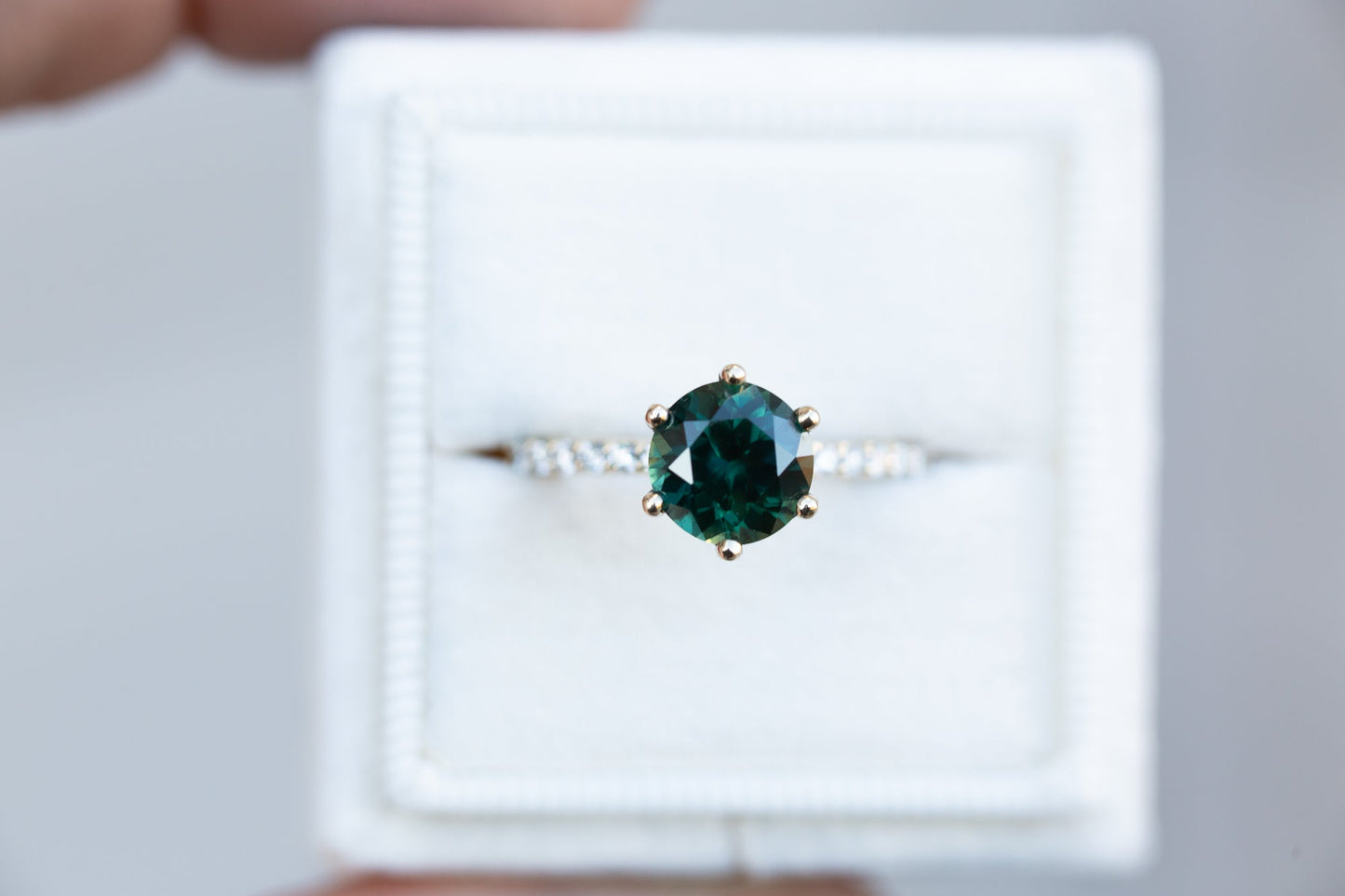 [Oramore Jewelry]The Arya with green sapphire
