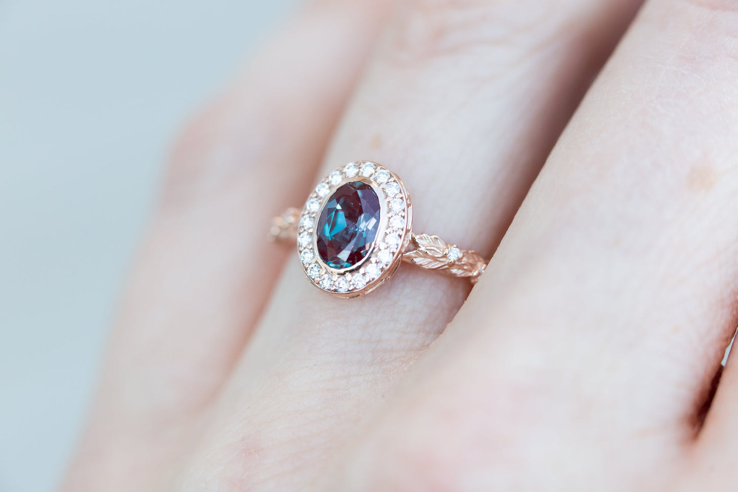[Oramore Jewelry]Crown of thorns with oval lab alexandrite