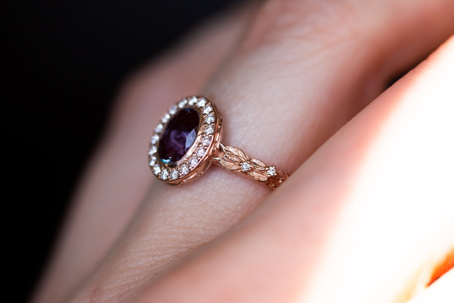 [Oramore Jewelry]Crown of thorns with oval lab alexandrite