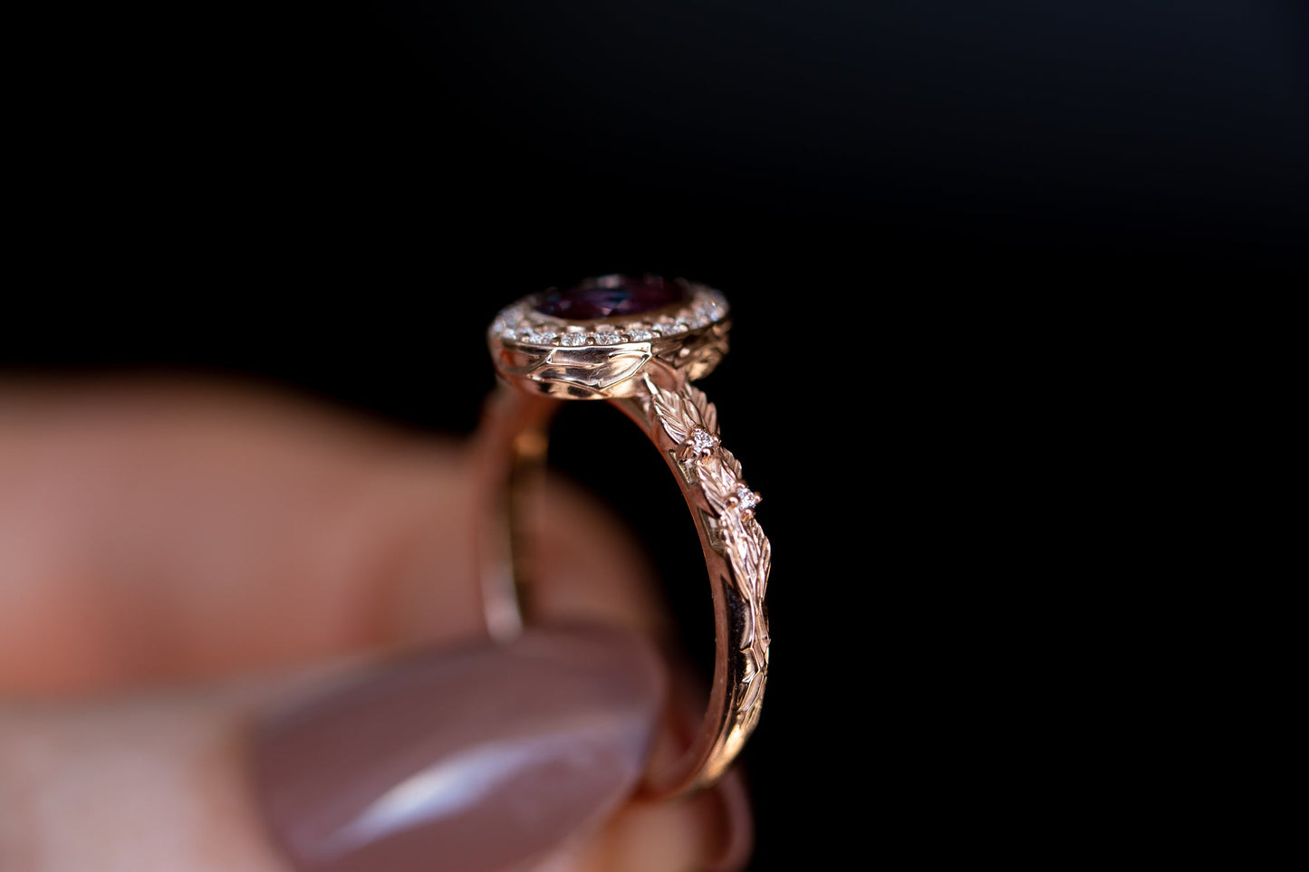 [Oramore Jewelry]Crown of thorns with oval lab alexandrite