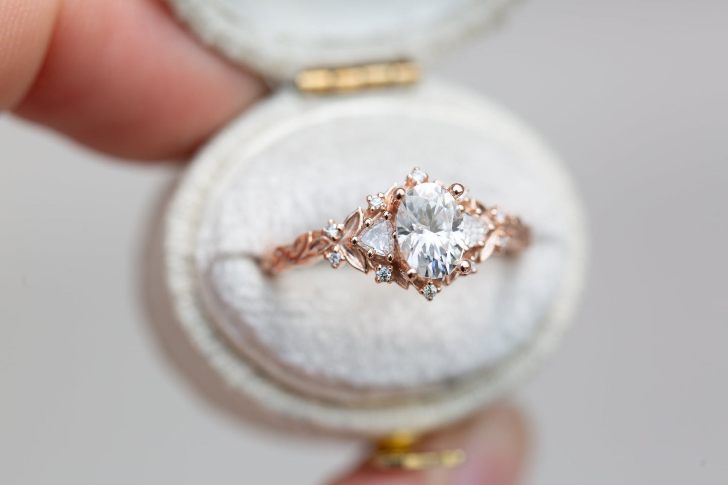 [Oramore Jewelry]Briar rose three stone with 7x5mm oval moissanite