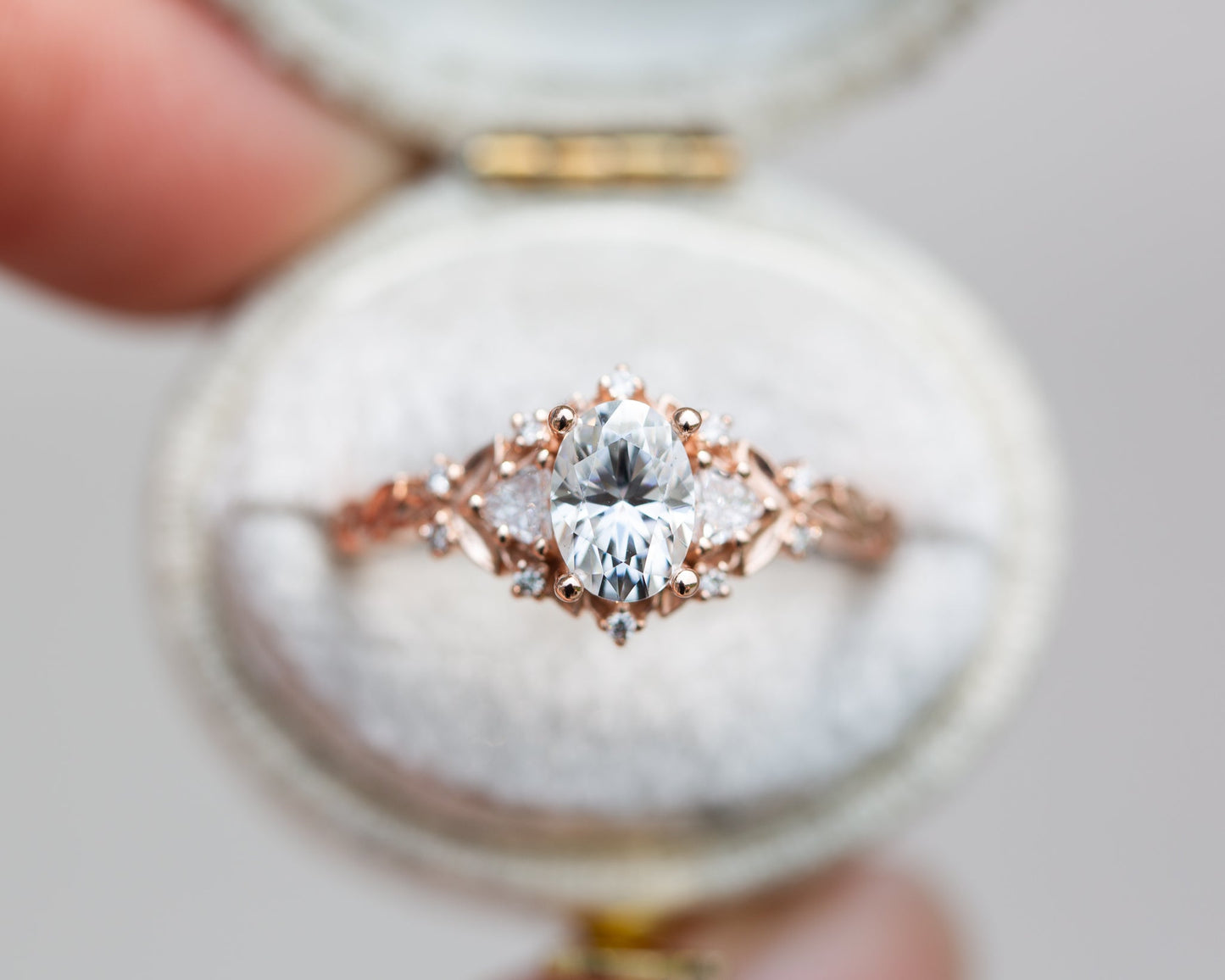 [Oramore Jewelry]Briar rose three stone with 7x5mm oval moissanite