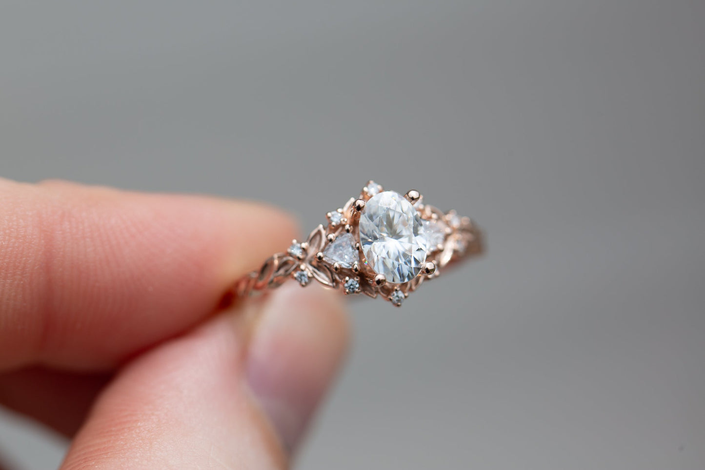 [Oramore Jewelry]Briar rose three stone with 7x5mm oval moissanite