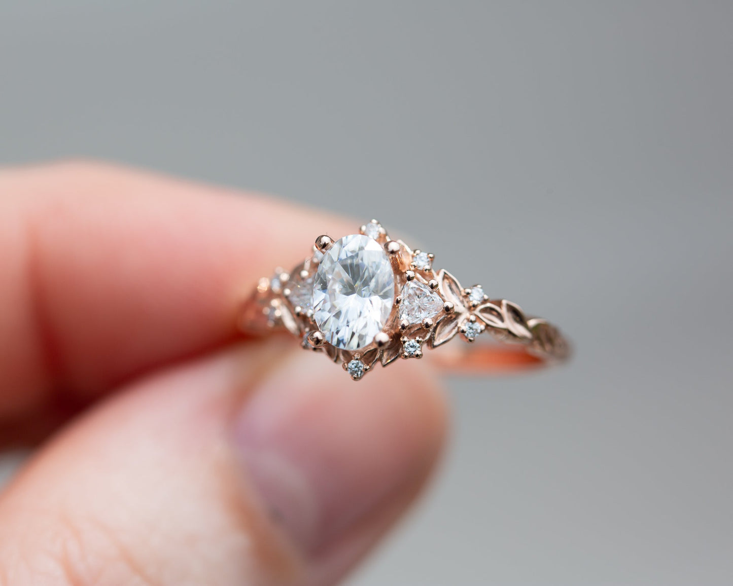 [Oramore Jewelry]Briar rose three stone with 7x5mm oval moissanite