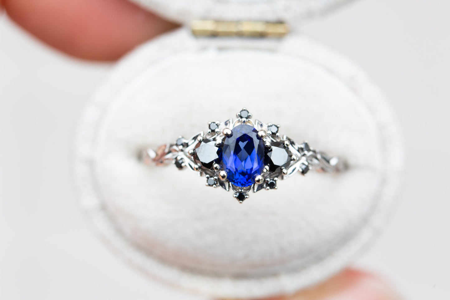 [Oramore Jewelry]Briar rose three stone with blue sapphire and black diamonds