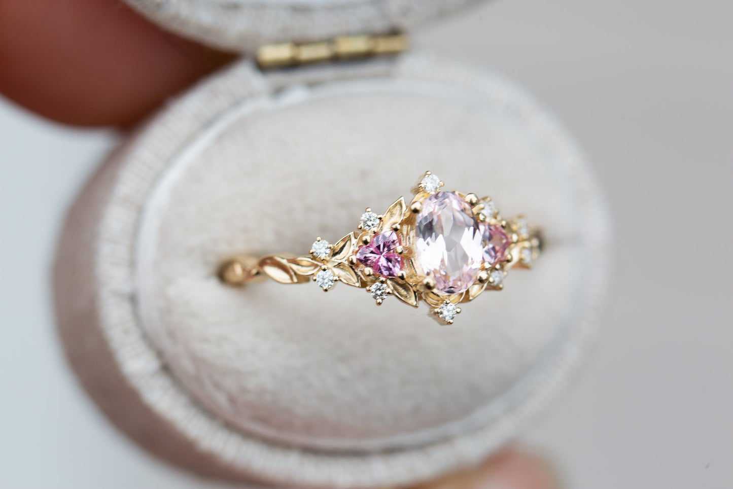 [Oramore Jewelry]Briar rose three stone with oval light pink sapphire (fairy queen ring)