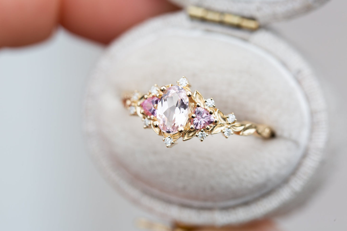 [Oramore Jewelry]Briar rose three stone with oval light pink sapphire (fairy queen ring)