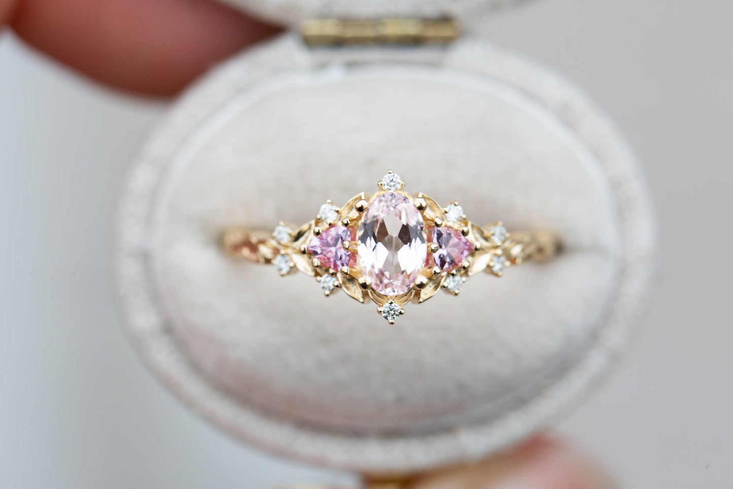 [Oramore Jewelry]Briar rose three stone with oval light pink sapphire (fairy queen ring)
