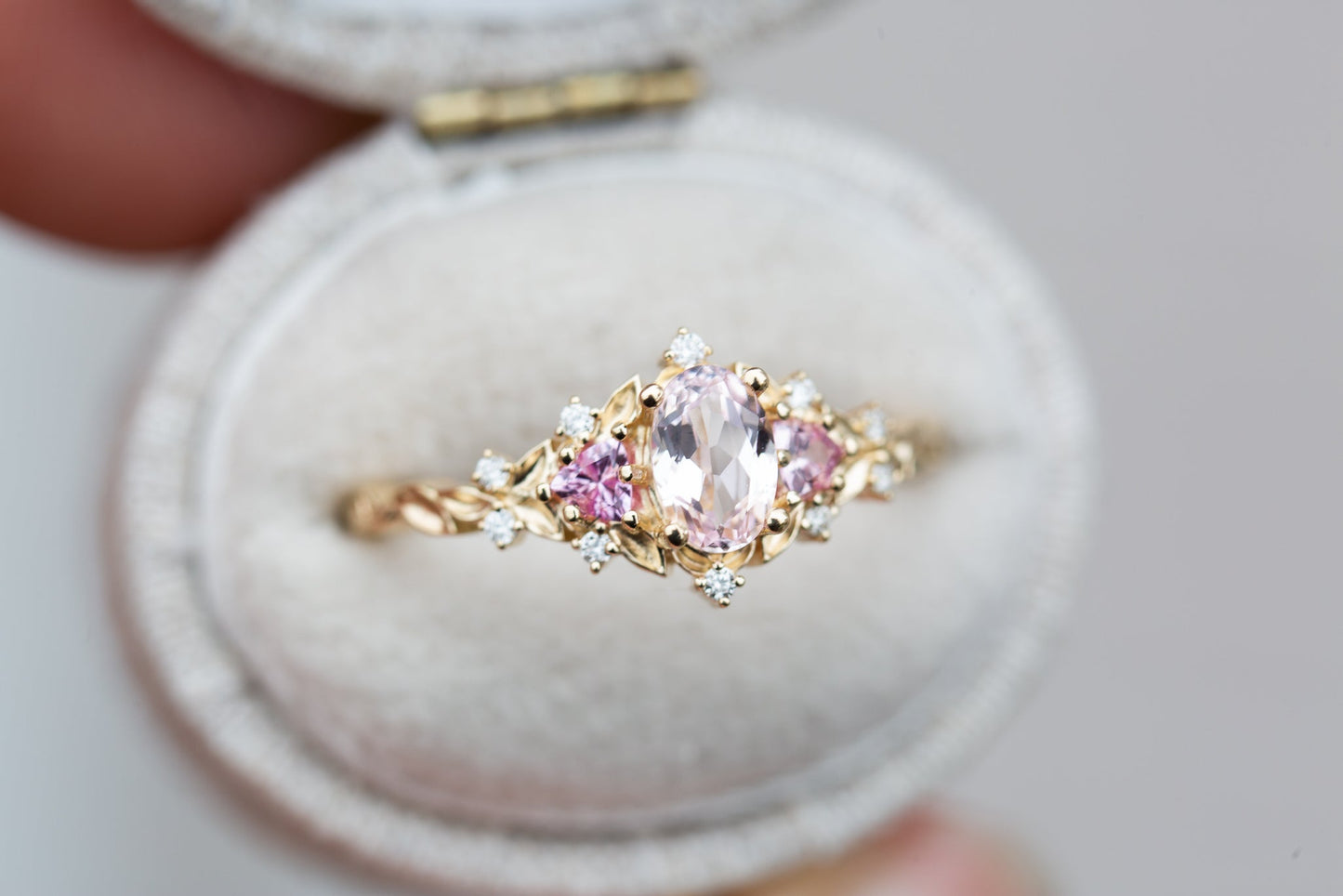 [Oramore Jewelry]Briar rose three stone with oval light pink sapphire (fairy queen ring)