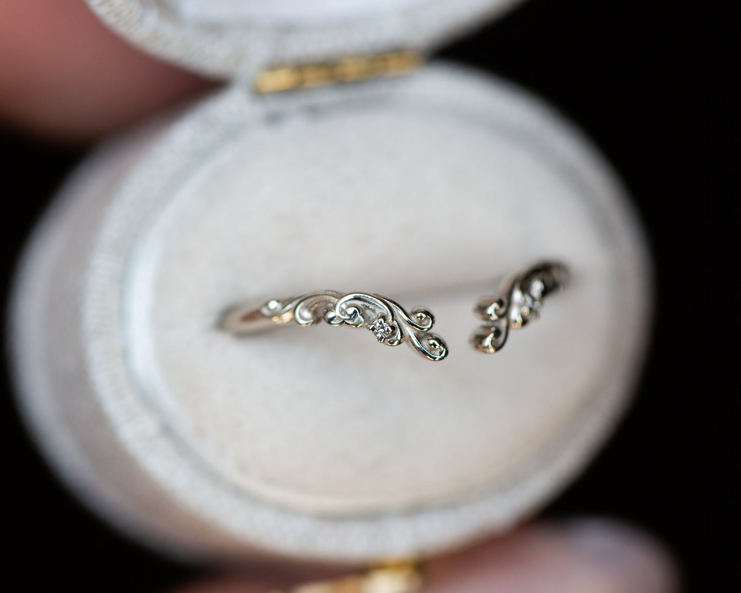 [Oramore Jewelry]Open filigree band