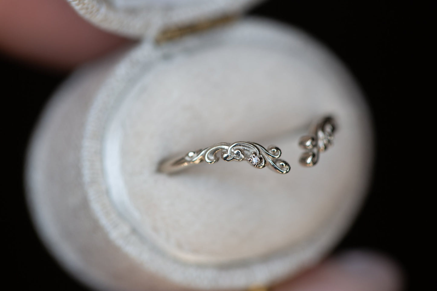 [Oramore Jewelry]Open filigree band