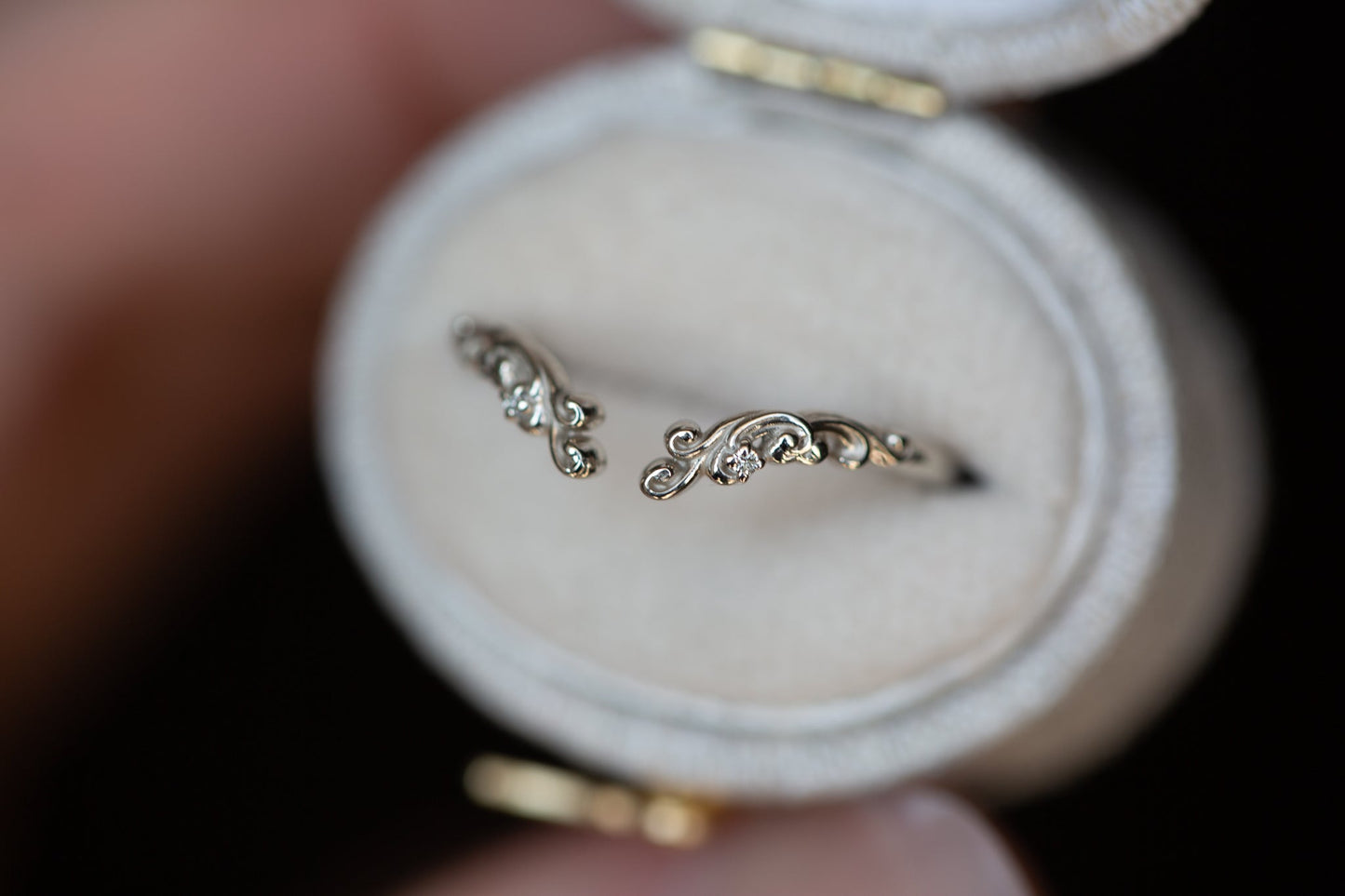 [Oramore Jewelry]Open filigree band