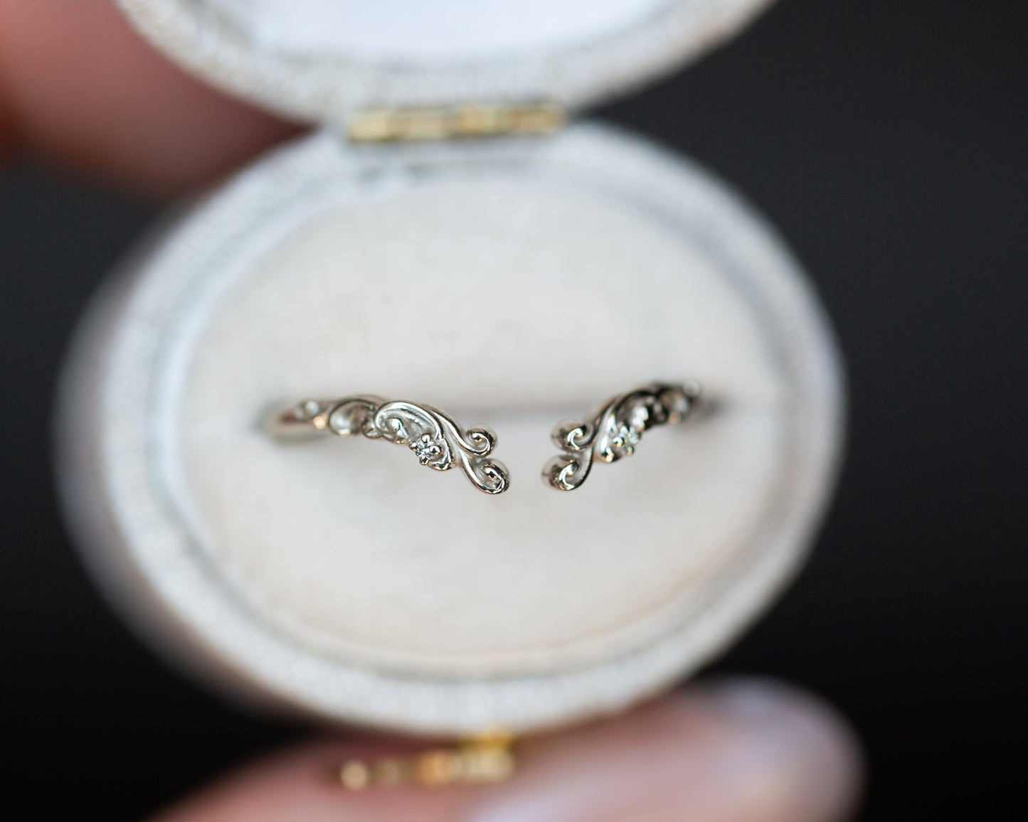 [Oramore Jewelry]Open filigree band