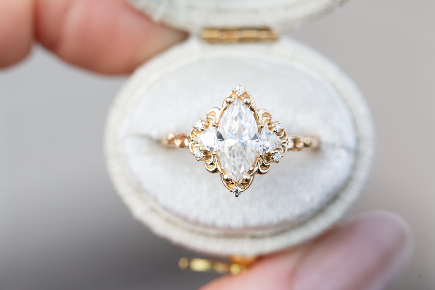 [Oramore jewelry] Aurora three stone with marquise moissanite