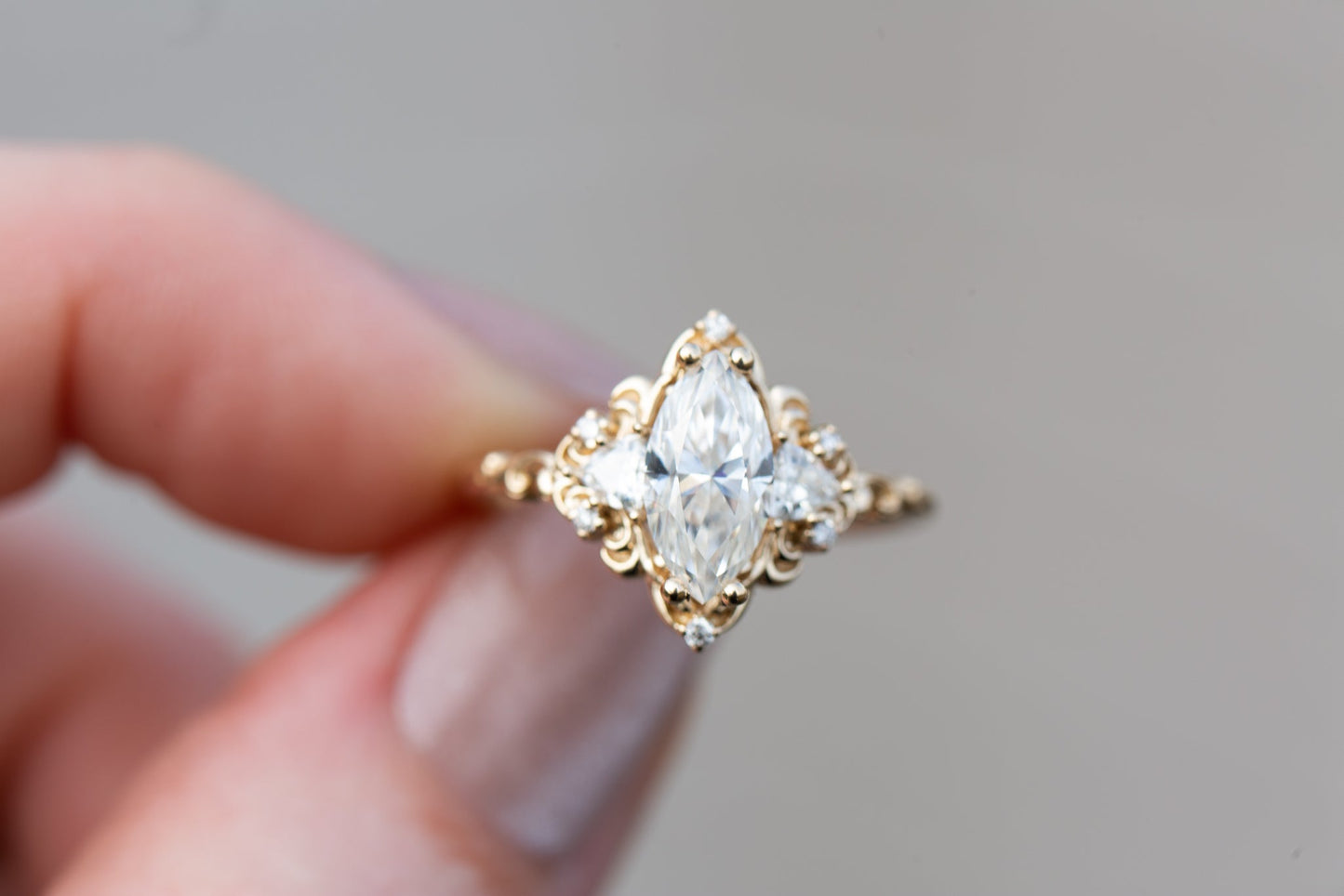 [Oramore jewelry] Aurora three stone with marquise moissanite