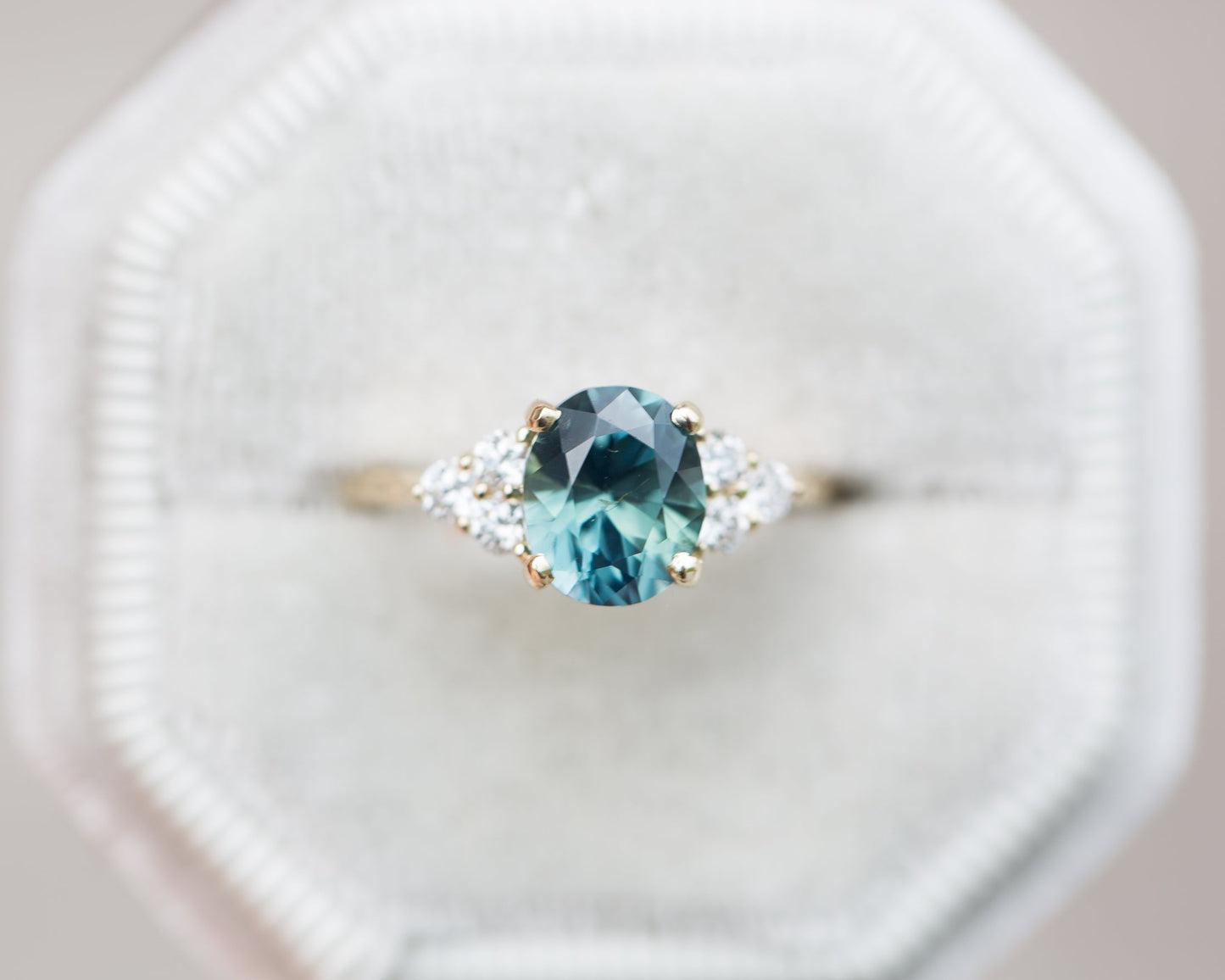 [Oramore Jewelry]Oval teal sapphire leaf engagement ring, seraphina setting