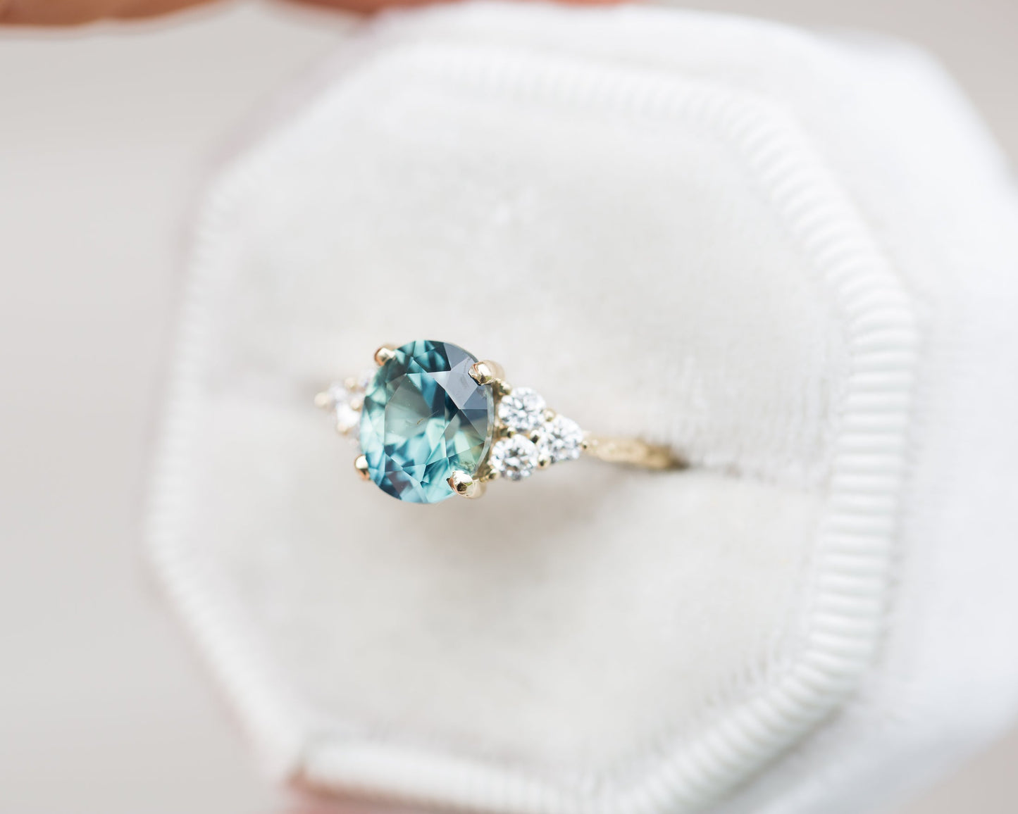 [Oramore Jewelry]Oval teal sapphire leaf engagement ring, seraphina setting