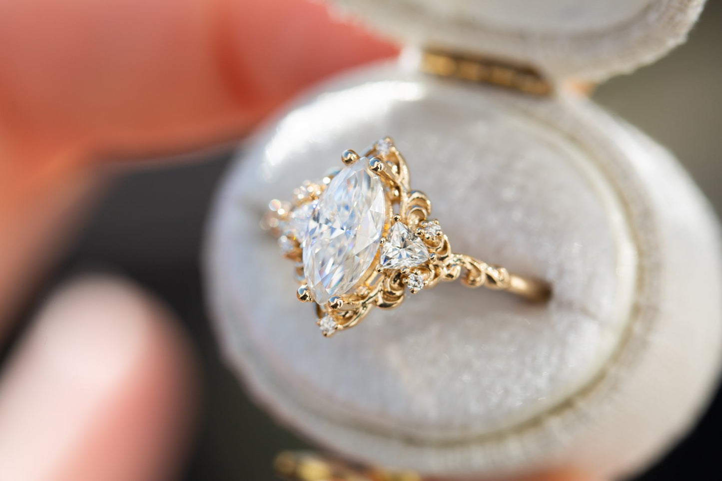 [Oramore jewelry] Aurora three stone with marquise moissanite