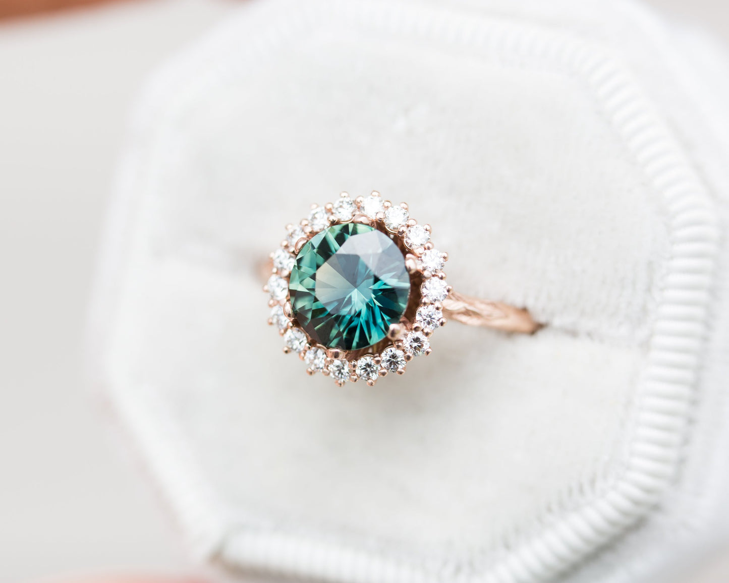 [Oramore Jewelry]1.97ct round teal sapphire midsummer ring