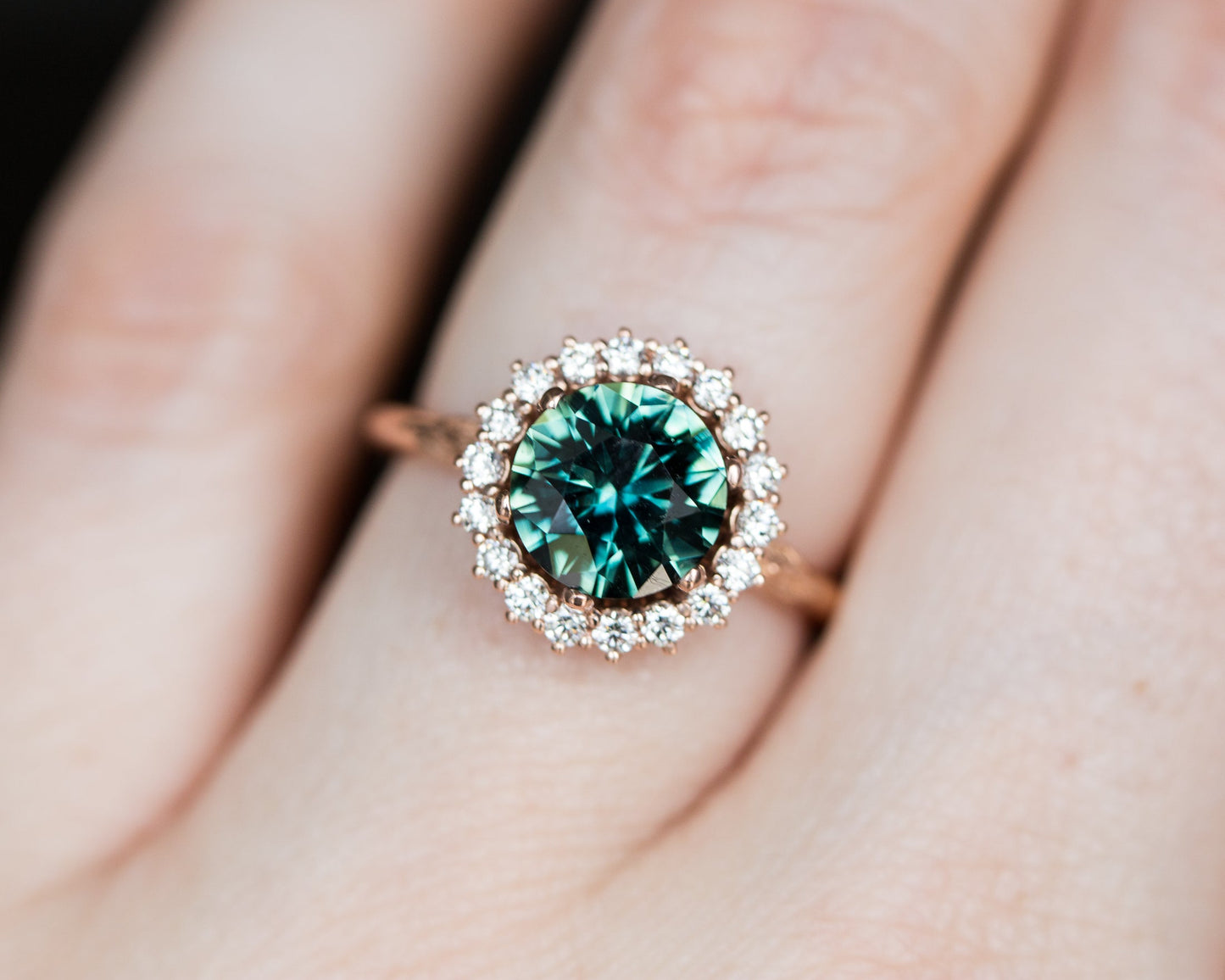 [Oramore Jewelry]1.97ct round teal sapphire midsummer ring
