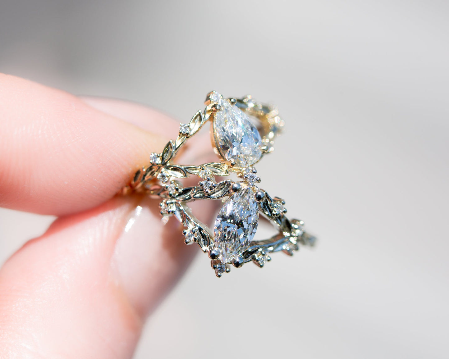 [Oramore Jewelry]Briar rose setting with natural white diamond center stone