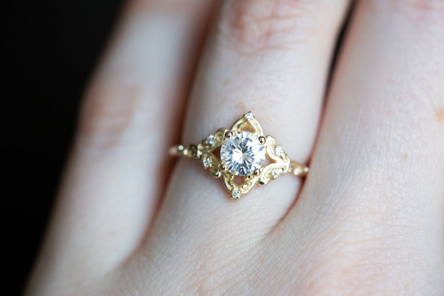 [Oramore Jewelry]Aurora setting with 6mm round moissanite