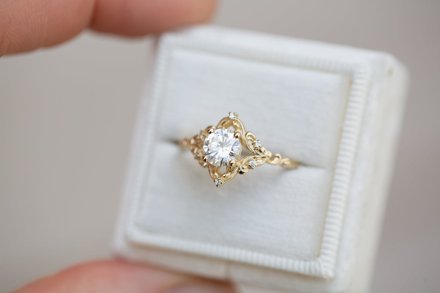 [Oramore Jewelry]Aurora setting with 6mm round moissanite