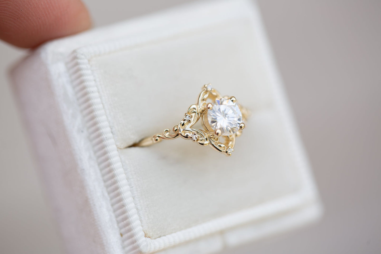 [Oramore Jewelry]Aurora setting with 6mm round moissanite