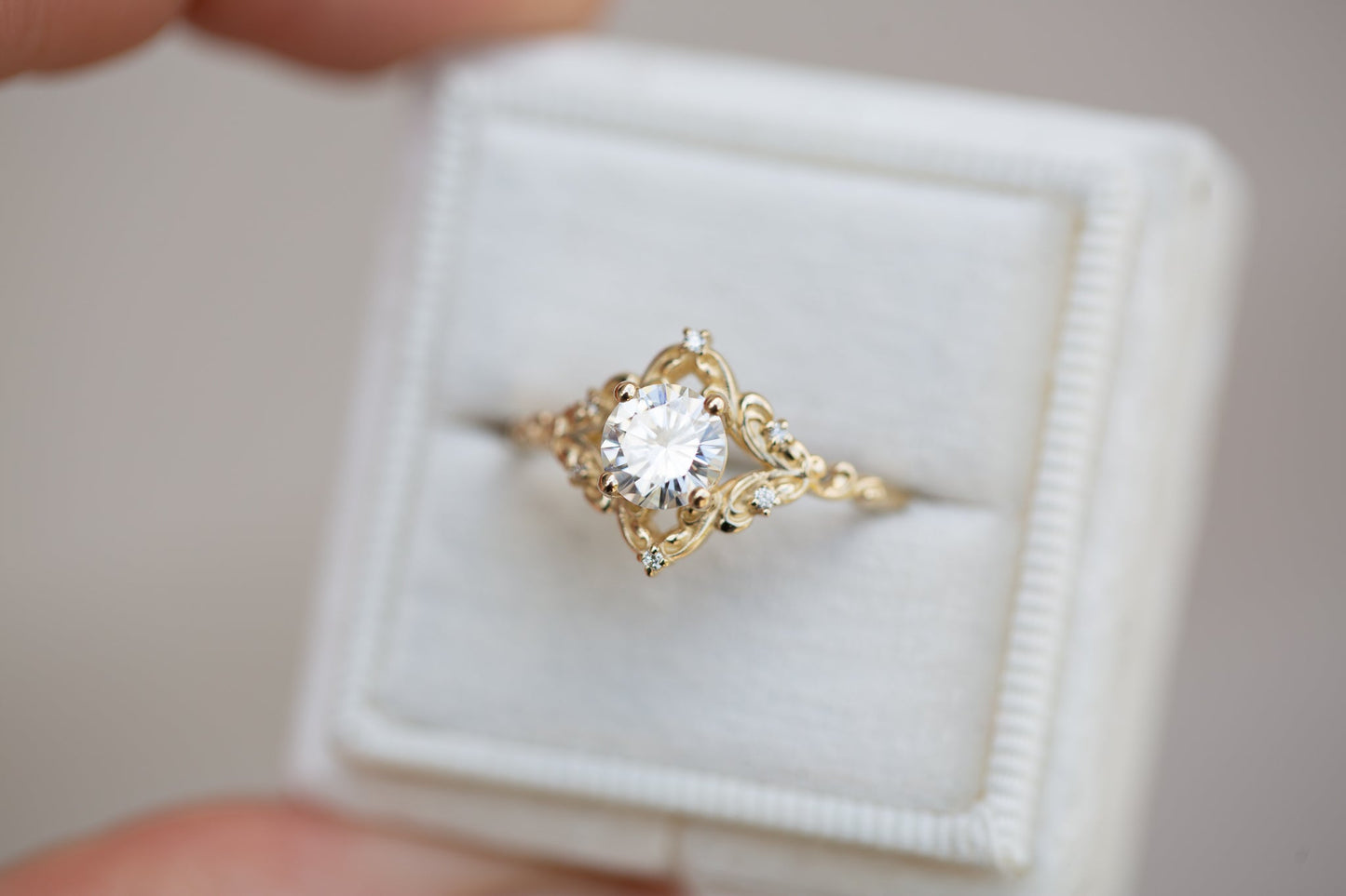 [Oramore Jewelry]Aurora setting with 6mm round moissanite
