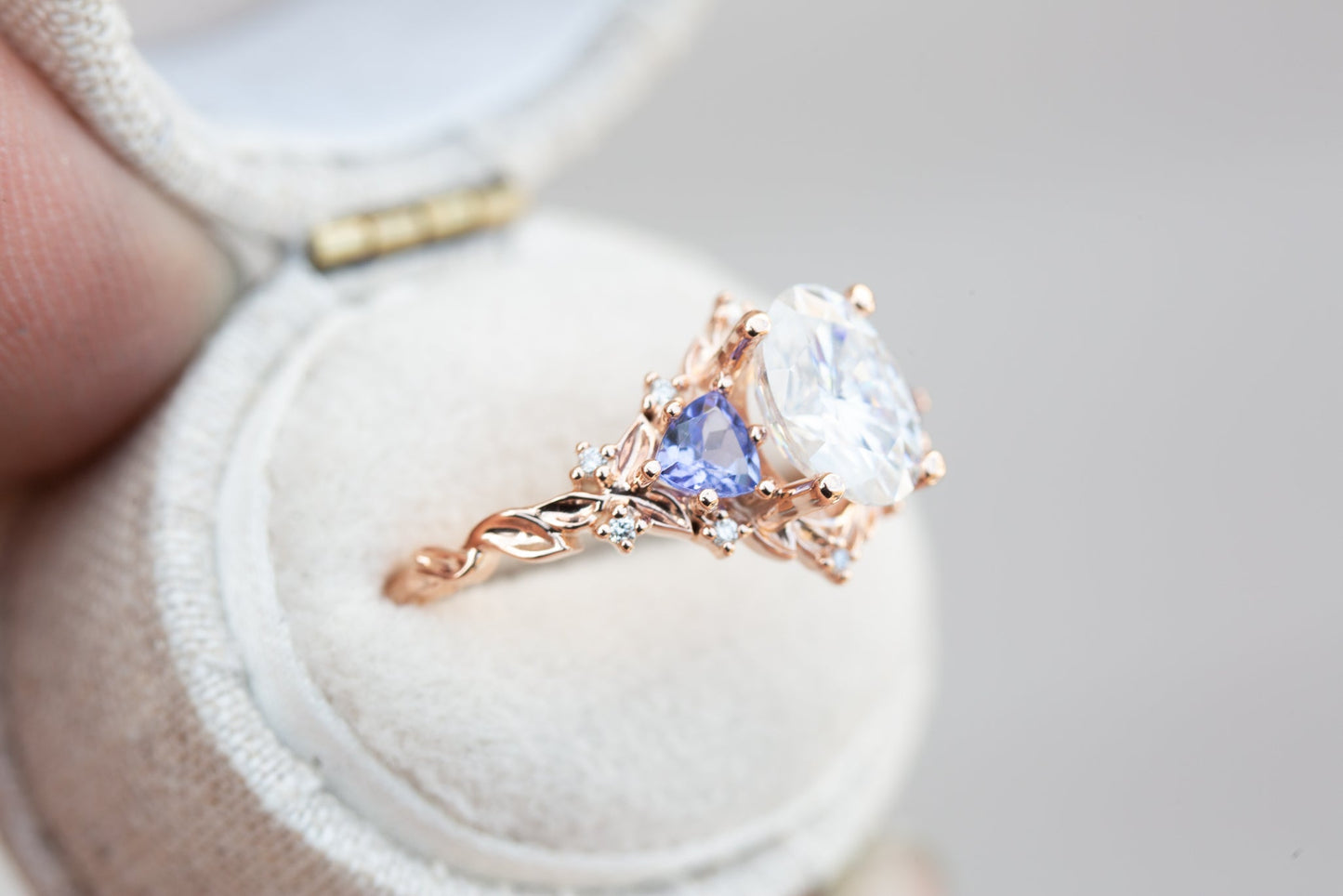 [Oramore jewelry]Briar rose three stone with 8x6mm oval moissanite and tanzanite