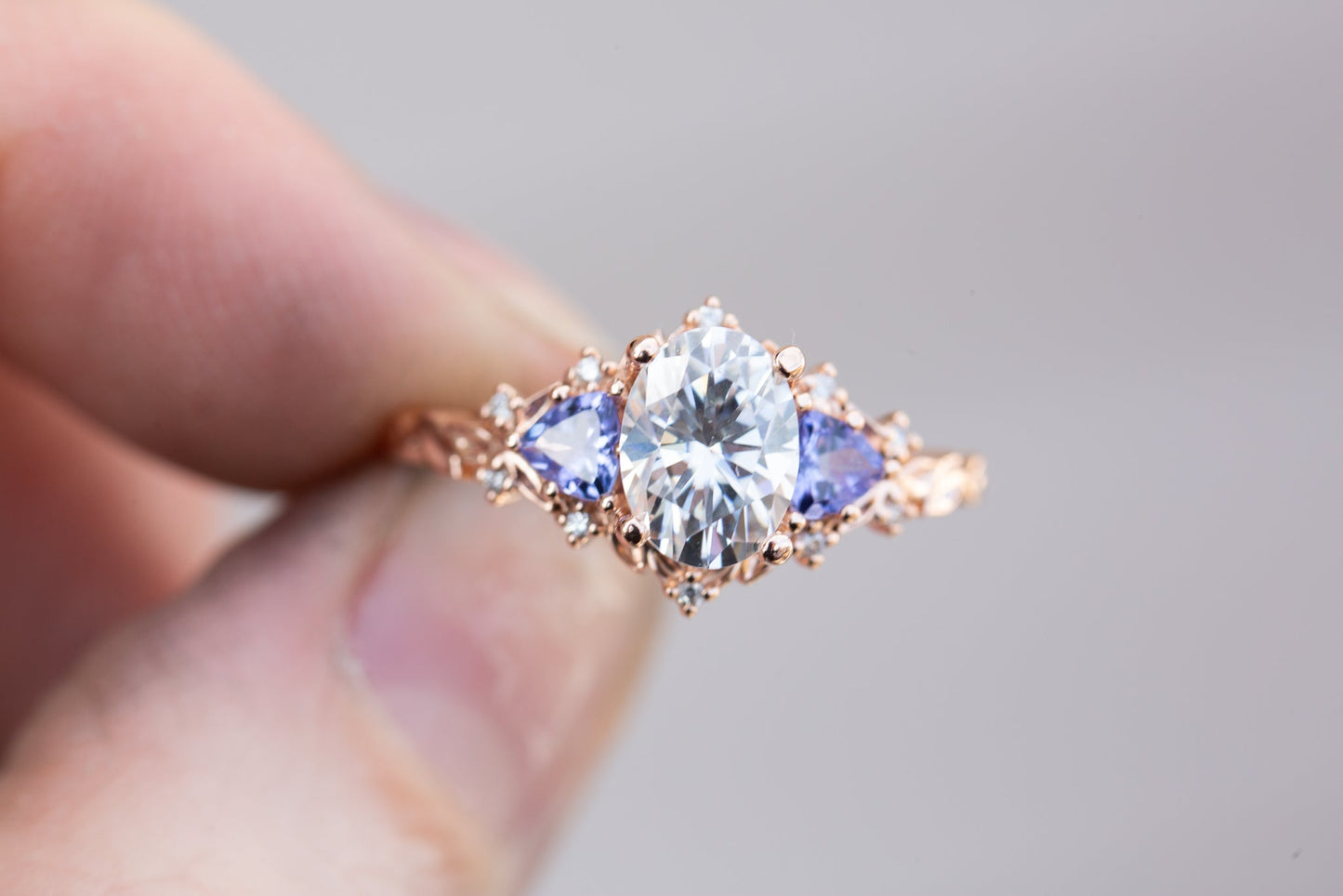 [Oramore jewelry]Briar rose three stone with 8x6mm oval moissanite and tanzanite