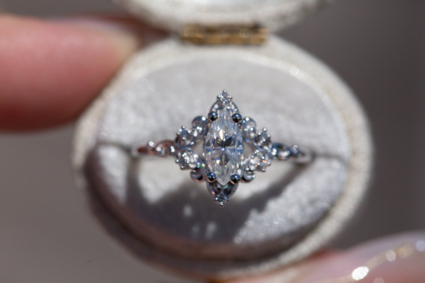 [Oramore Jewelry]Aurora setting with marquise moissanite