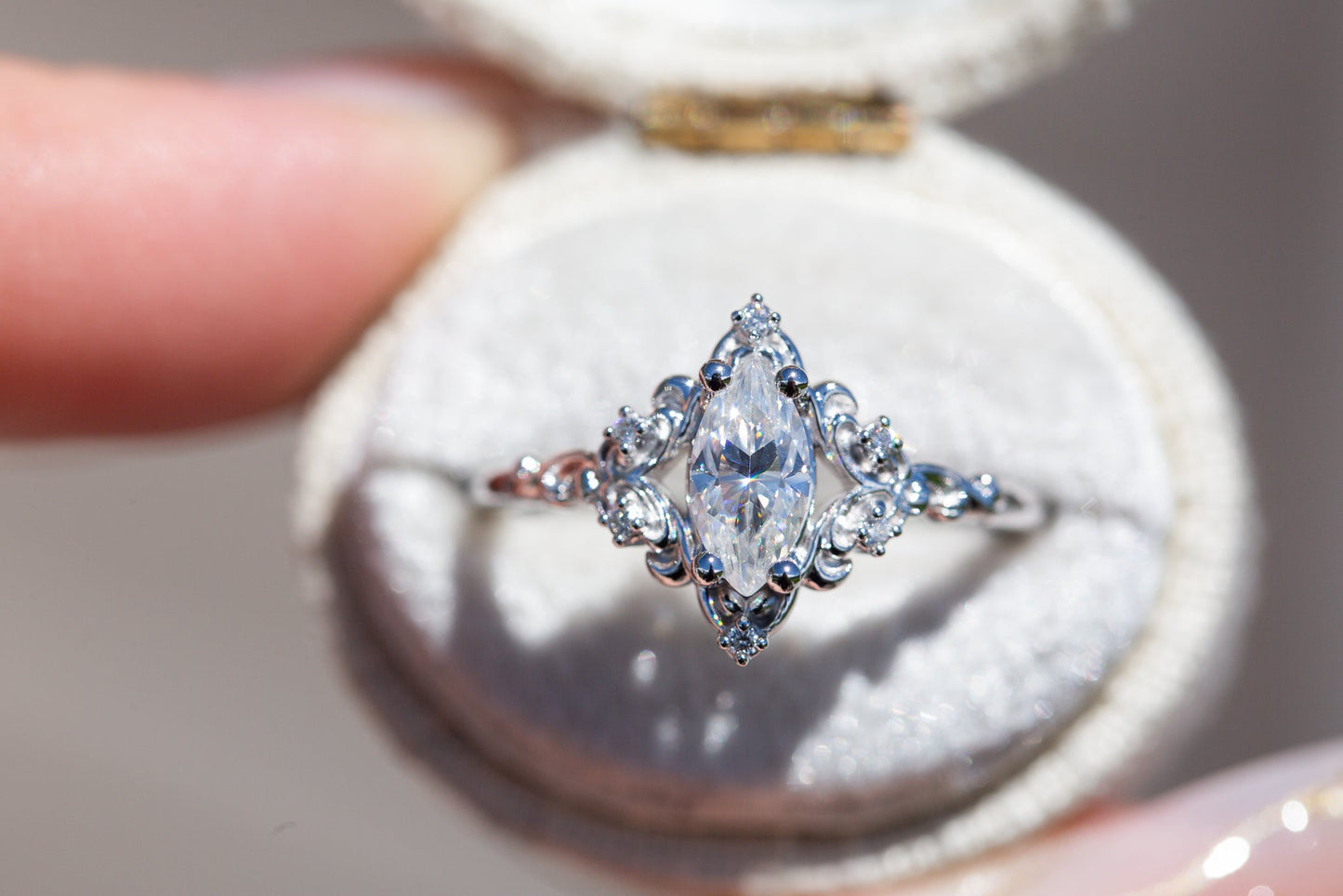 [Oramore Jewelry]Aurora setting with marquise moissanite