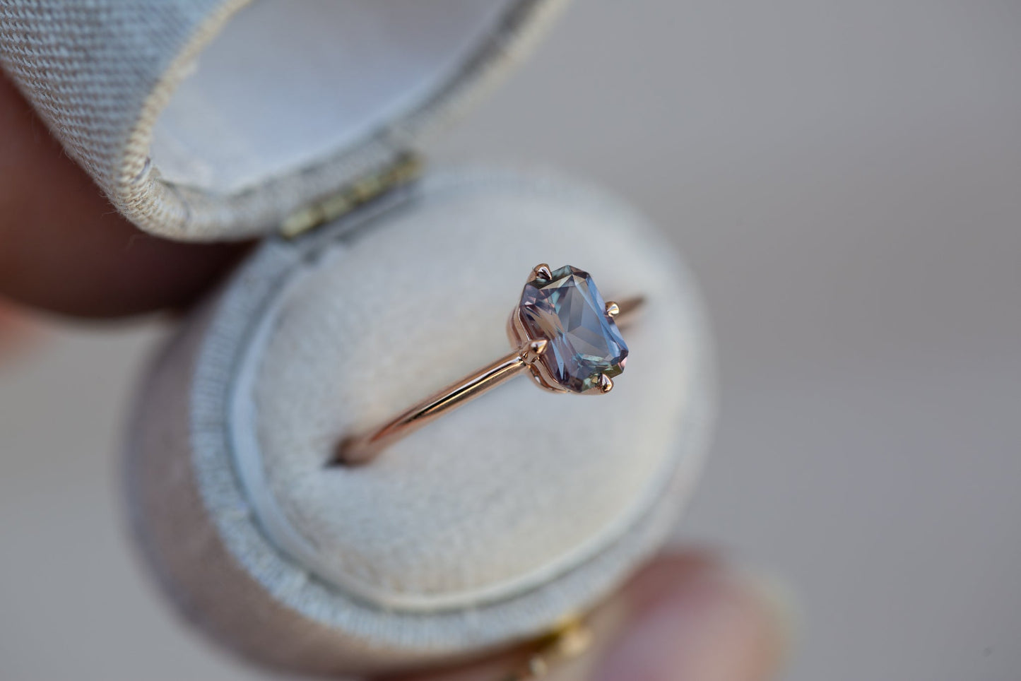[Oramore Jewelry]Solitaire multi color sapphire ring