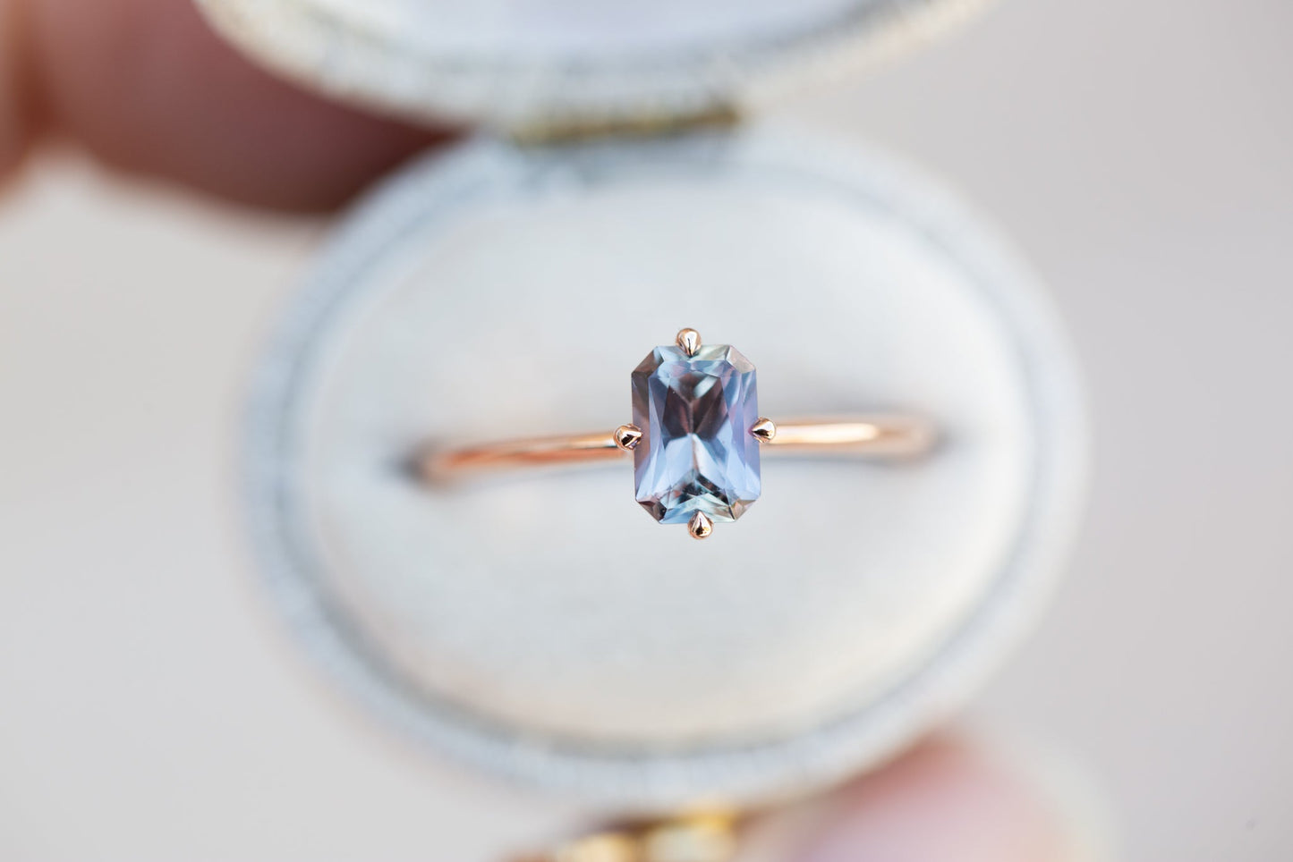 [Oramore Jewelry]Solitaire multi color sapphire ring