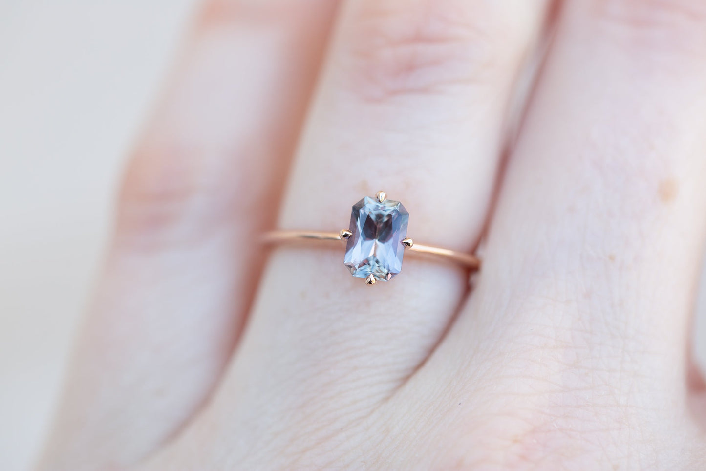 [Oramore Jewelry]Solitaire multi color sapphire ring