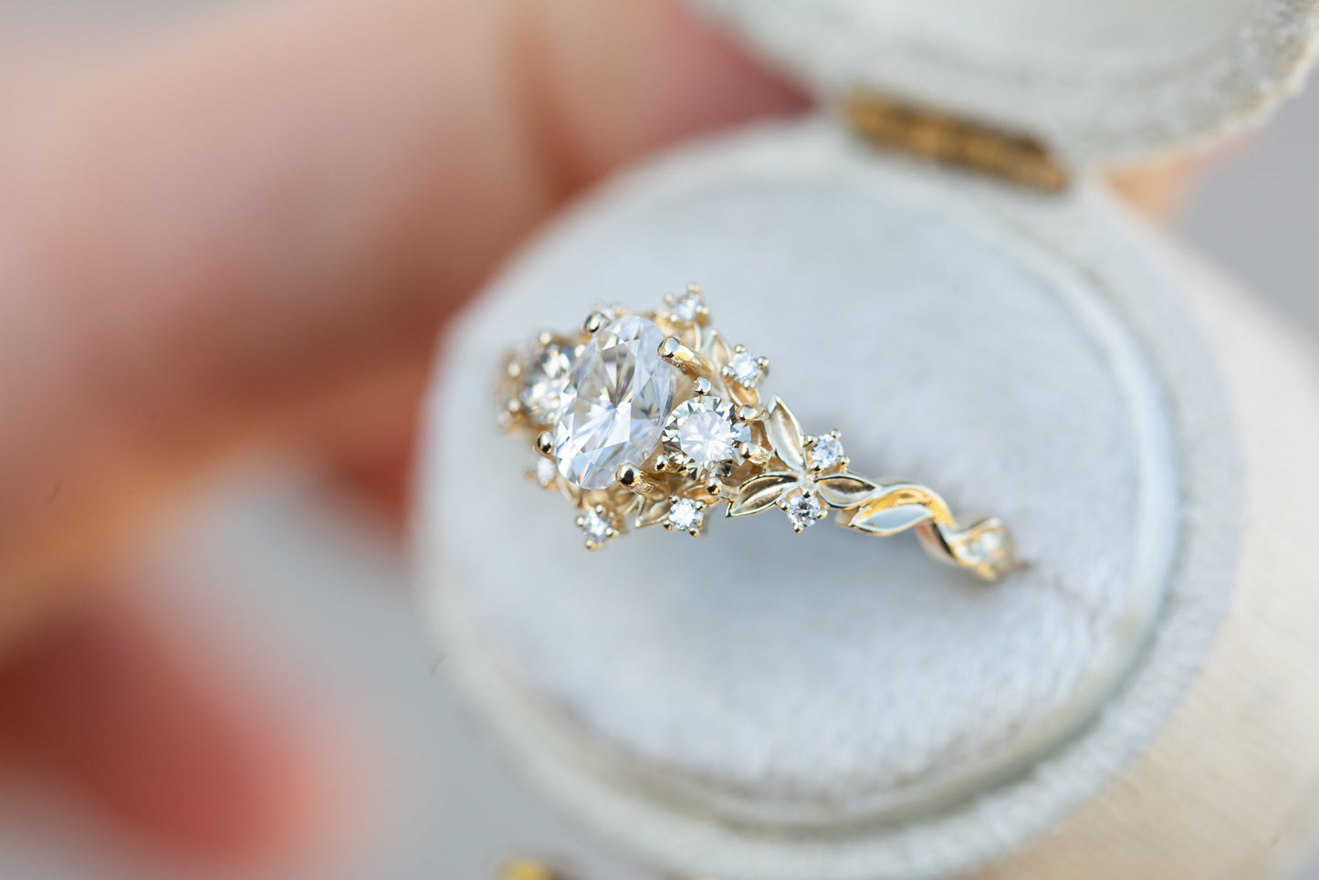 [Oramore Jewelry]Briar rose three stone with moissanite and champagne diamonds