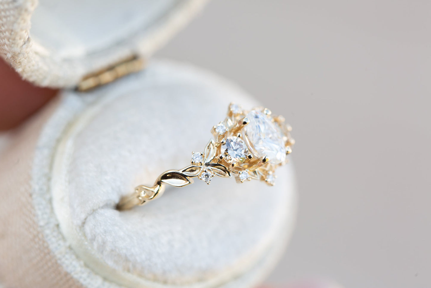[Oramore Jewelry]Briar rose three stone with moissanite and champagne diamonds