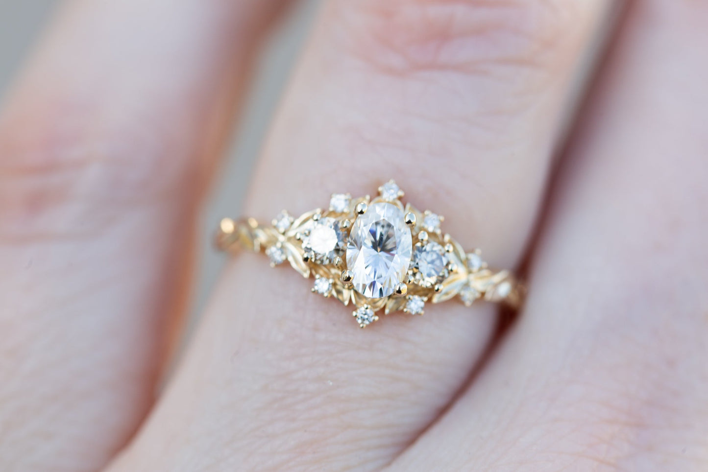 [Oramore Jewelry]Briar rose three stone with moissanite and champagne diamonds