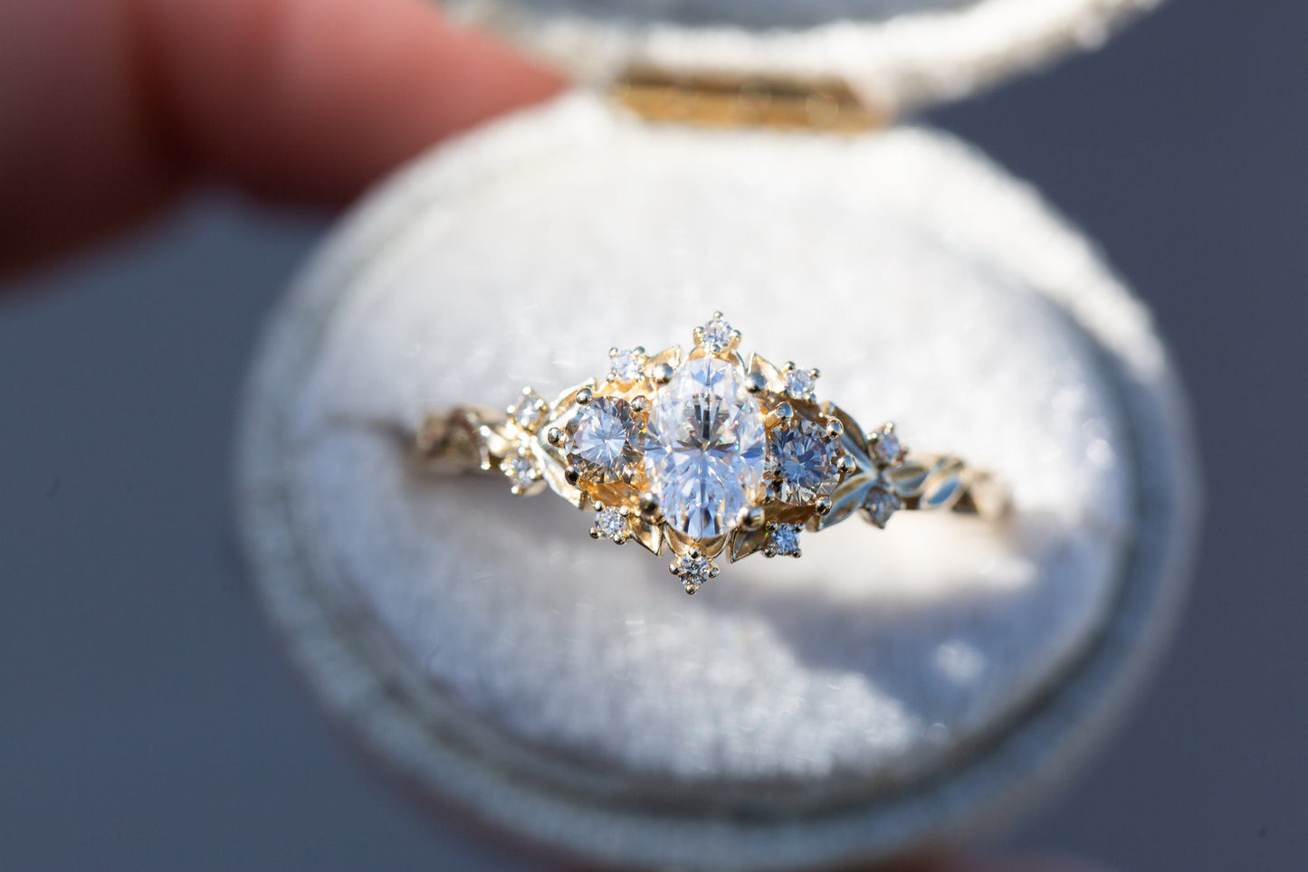 [Oramore Jewelry]Briar rose three stone with moissanite and champagne diamonds