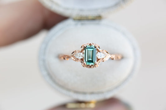 [Oramore Jewelry]Wisteria with lab green sapphire and diamonds