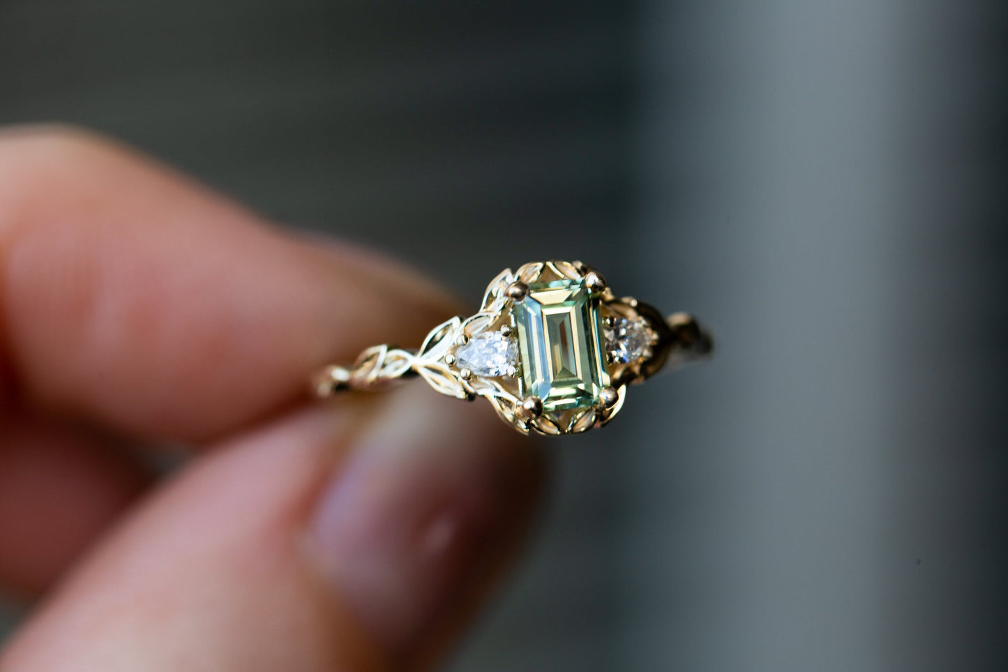 [Oramore Jewelry]Wisteria with lab green sapphire and diamonds